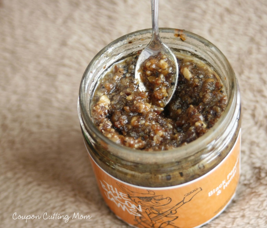 Spreadable Bacon From The Bacon Jams Review and Giveaway (ends 3/22)