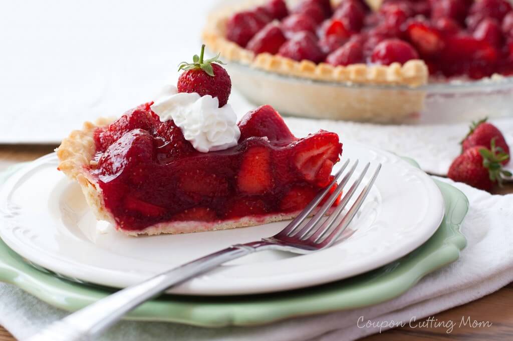 Easy Strawberry Pie Recipe