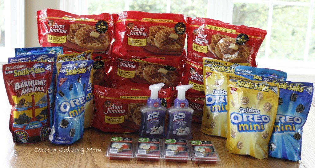 Giant Shopping Trip: FREE Aunt Jemima Waffles, Great Price On Snak-Saks and More