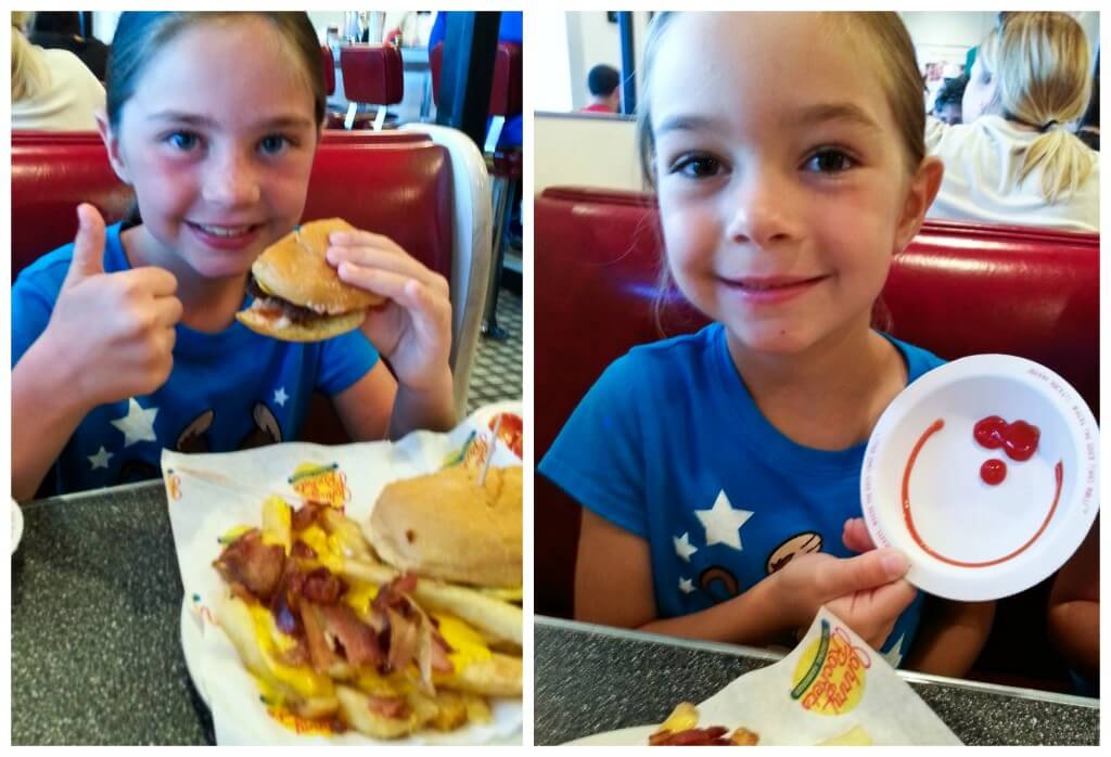 Our Fun Family Dinner Date at Jonny Rockets 
