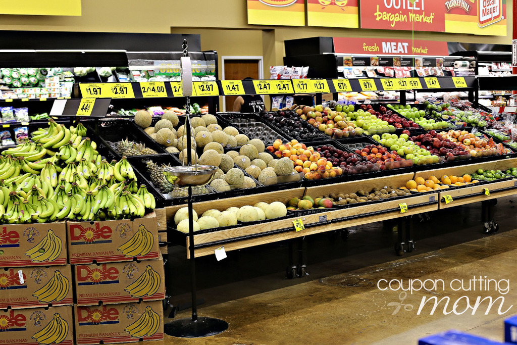 Grocery Outlet Bargain Market Saves You up to 70% off Your Grocery Bill + a Gift Card Giveaway