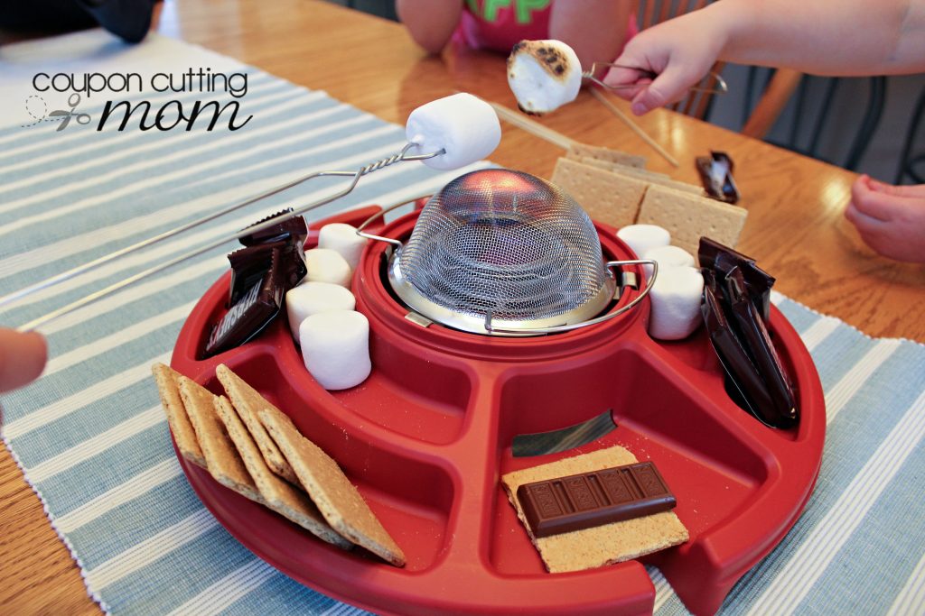 Create Yummy S'mores Anytime With This S'mores Maker