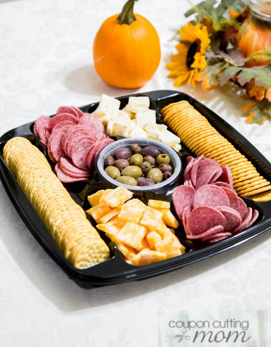 Make Holiday Parties Perfect With the Hormel Gatherings Party Trays